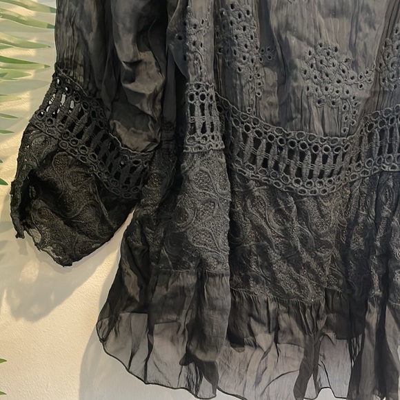 Black Blouse - Picture 2 of 3